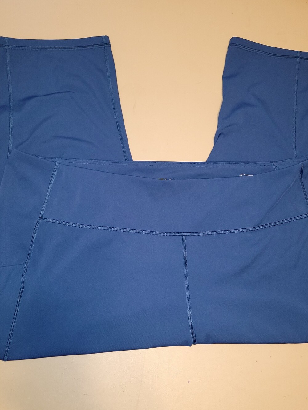 Tek Gear Ultra Stretch - Blue Capris. Size 3X.